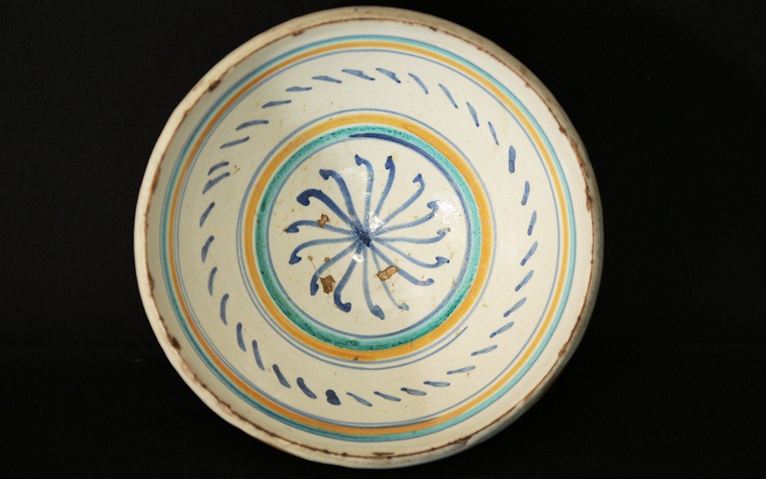 18th Century Majolica Bowl-photo-4