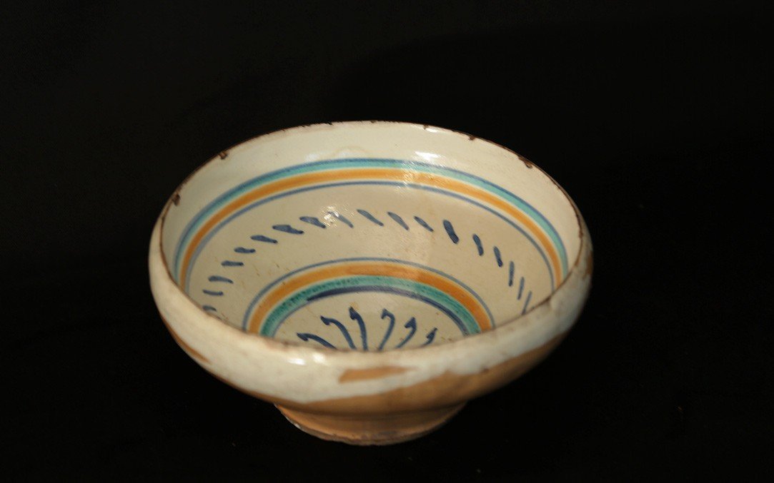 18th Century Majolica Bowl-photo-2