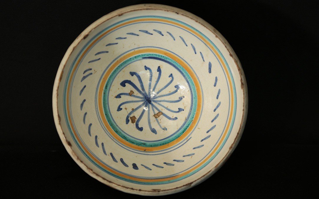 18th Century Majolica Bowl
