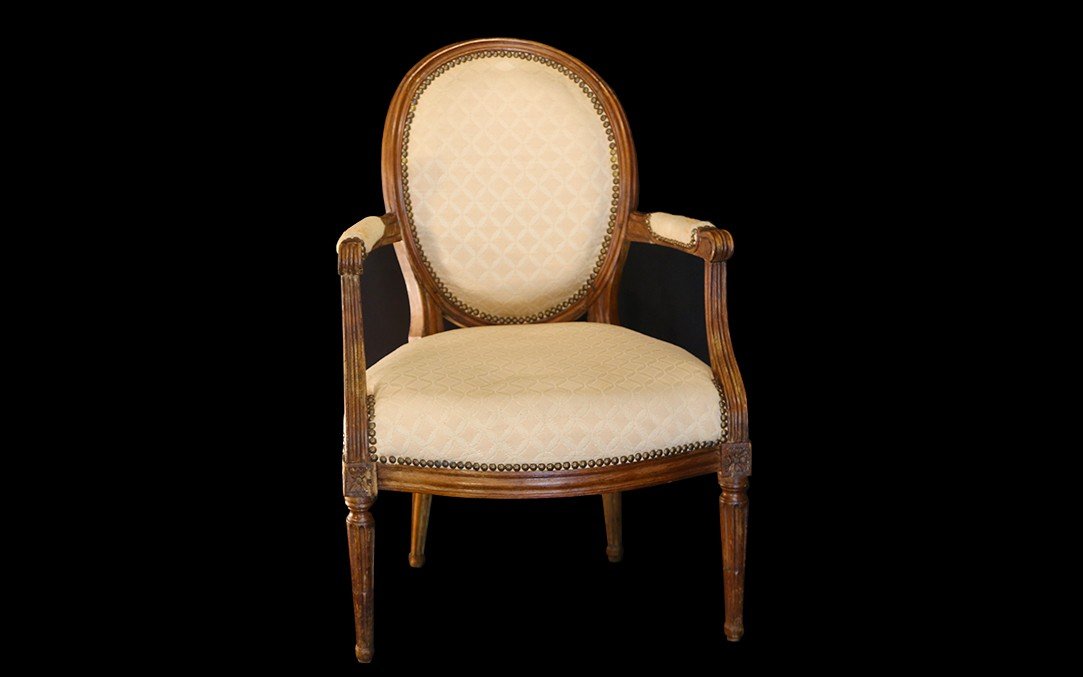 Louis XVI Medallion Armchair Stamped A. Gaillard, XVIIIth Century
