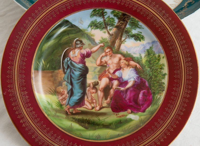 Lot De Six Assiettes En Porcelaine d'époque Début XXème.-photo-3