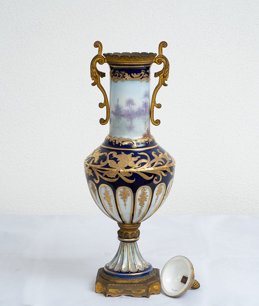 Antique French Napoleon III Vase, 19th Century Period.-photo-4