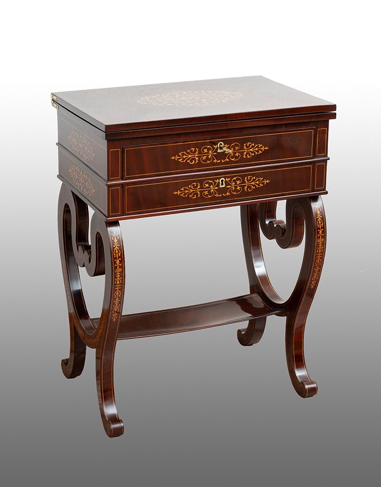 Antique Smith Neapolitan Game Table, 19th Century Period.