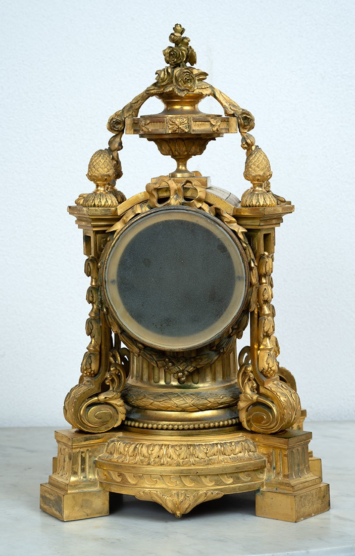 Pendule ancienne Napoléon III en bronze doré. 19ème siècle.-photo-1