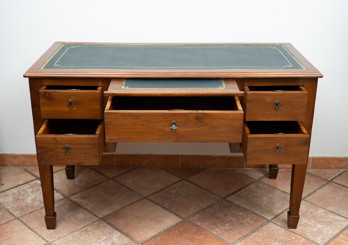Antique Louis XVI Desk For Center Room In Solid Walnut. Naples 19th Century.-photo-4