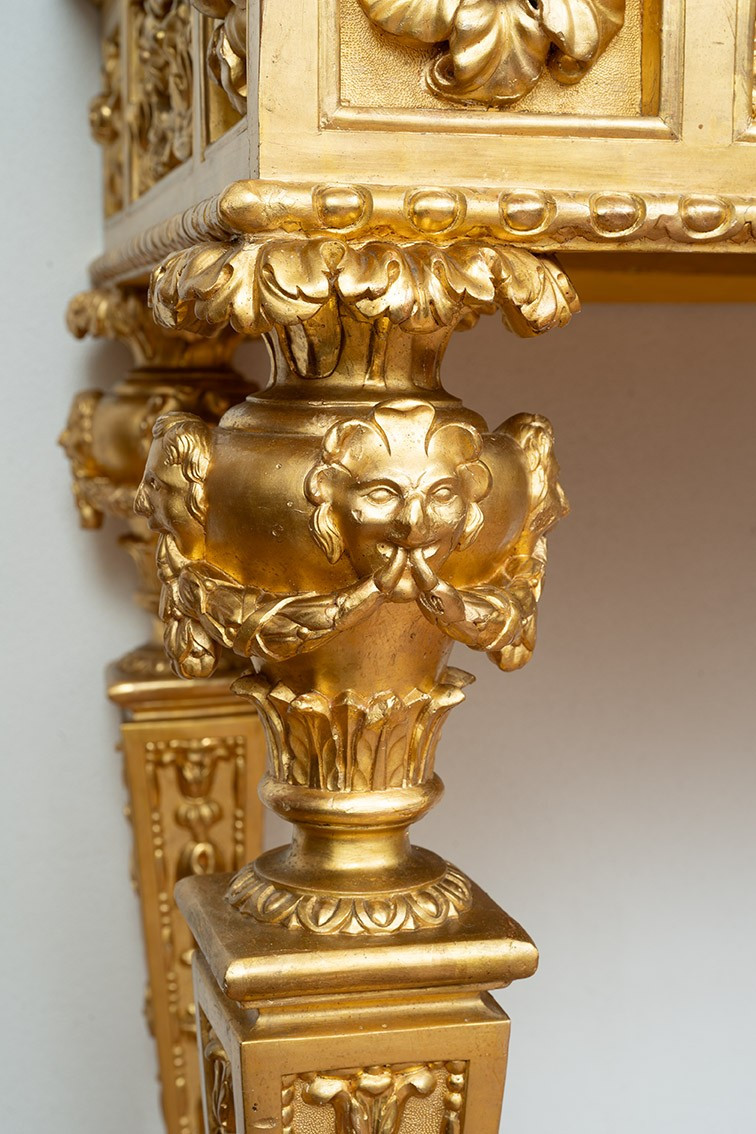 Console ancienne Louis XVI en bois doré et sculpté.  Naples Époque XVIIIe siècle.-photo-3