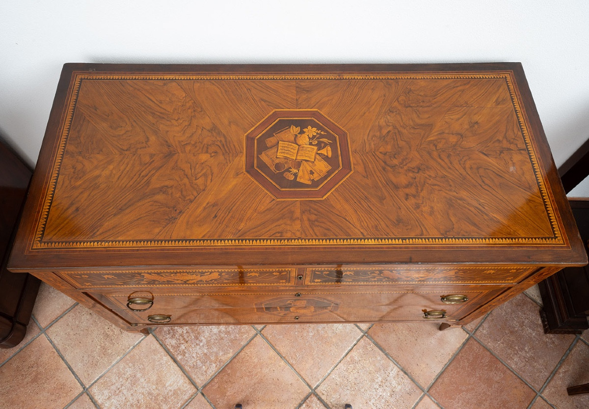 Commode ancienne Louis XVI Lombardie (Italie) 18siècle.-photo-4