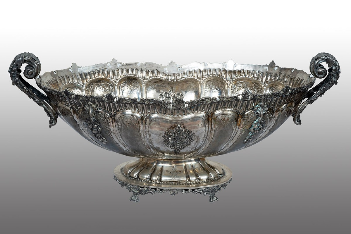 Antique Silver Centerpiece From The 20th Century.