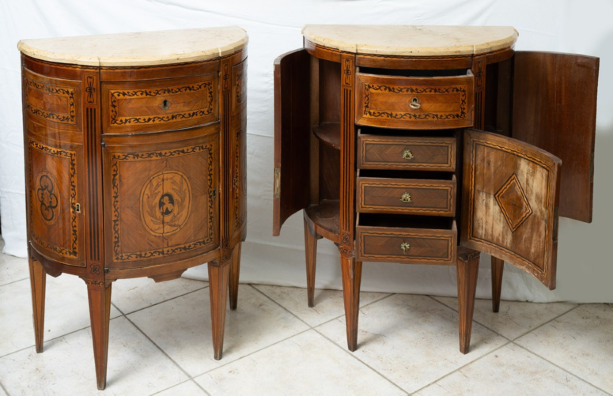 Paire de buffets napolitains anciens Louis XVI du XVIIIe siècle.-photo-2