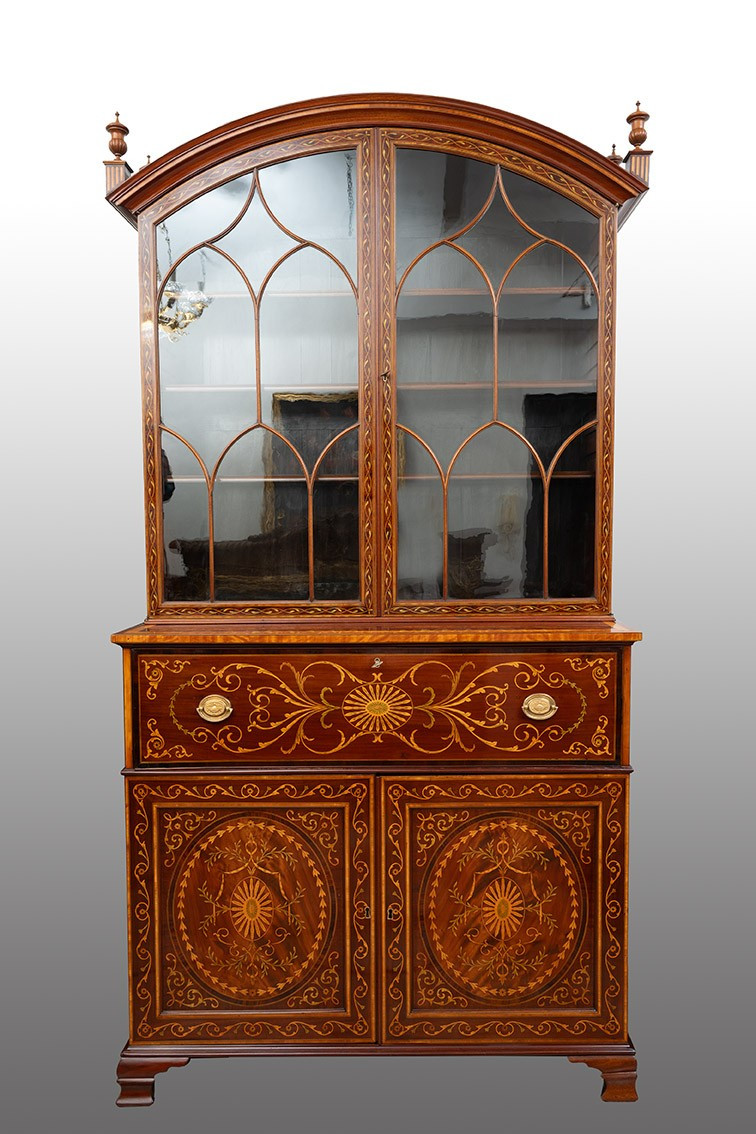 Buffet Anglais ancienne Epoque 19ème siècle.
