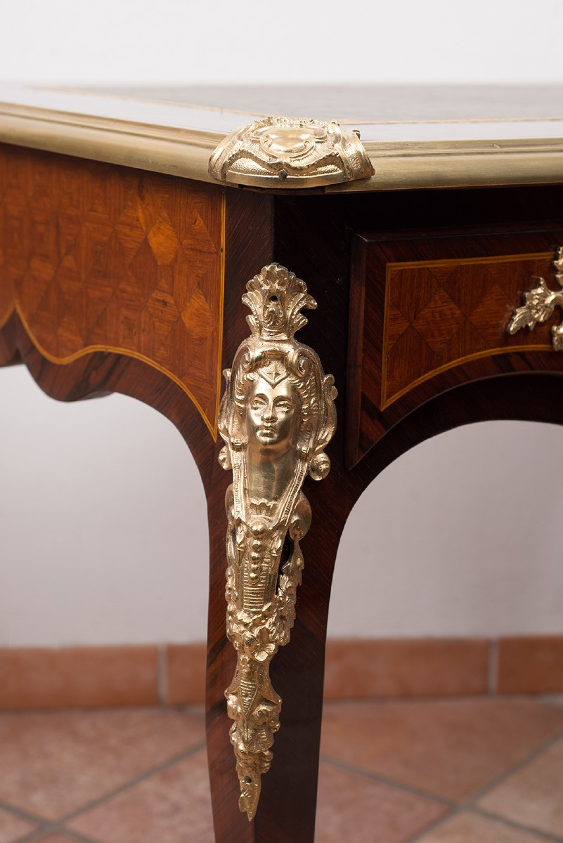 Antique Napoleon III French Writing Desk In Fine Exotic Wood With Finely Chiseled Gilt Bronze-photo-3