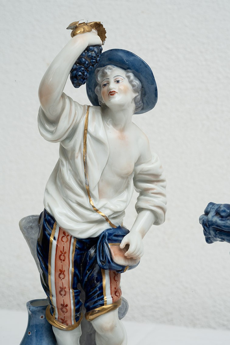 Four Antique Porcelain Sculptures From Naples, 19th Century.-photo-3