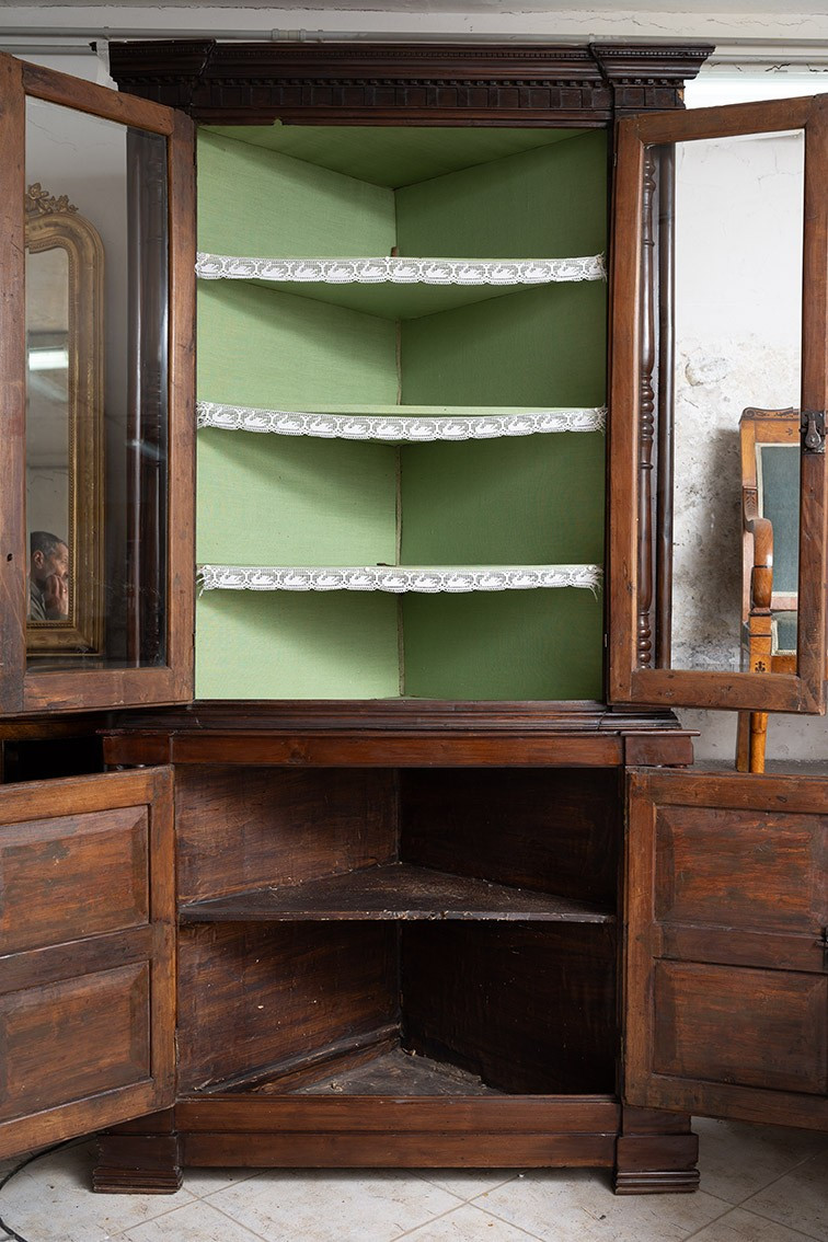 Antique Louis Philippe Neapolitan Corner Cabinet In Solid Walnut. 19th Century.-photo-2