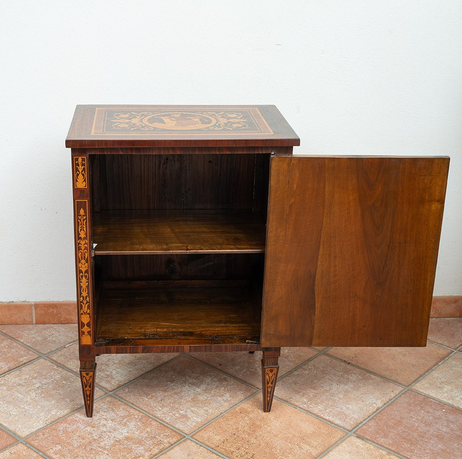 Petit Commode lombarde ancienne Louis XVI, restaurée 18siècle.-photo-2