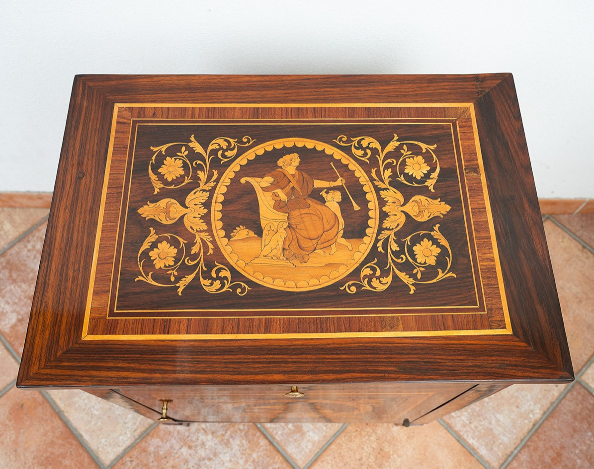 Petit Commode lombarde ancienne Louis XVI, restaurée 18siècle.-photo-4