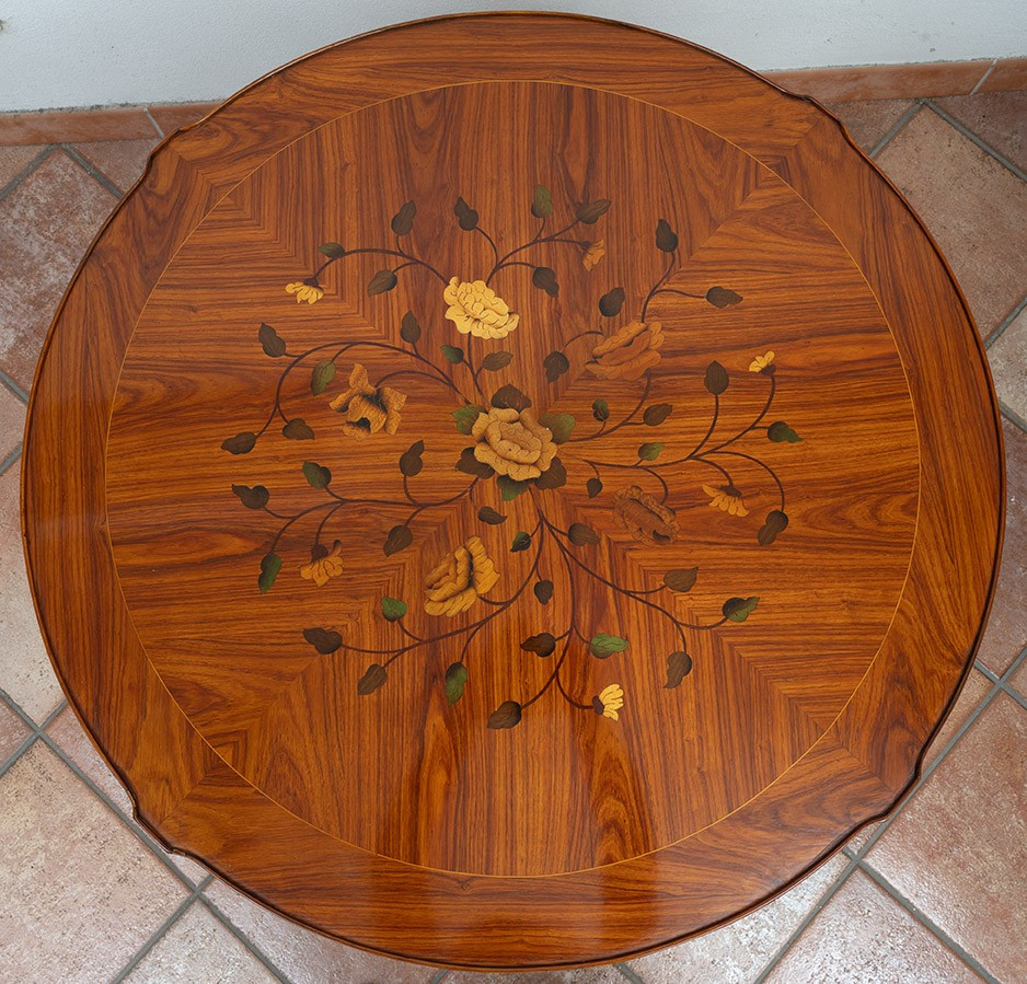 Table basse ancienne du début du XXe siècle.-photo-3