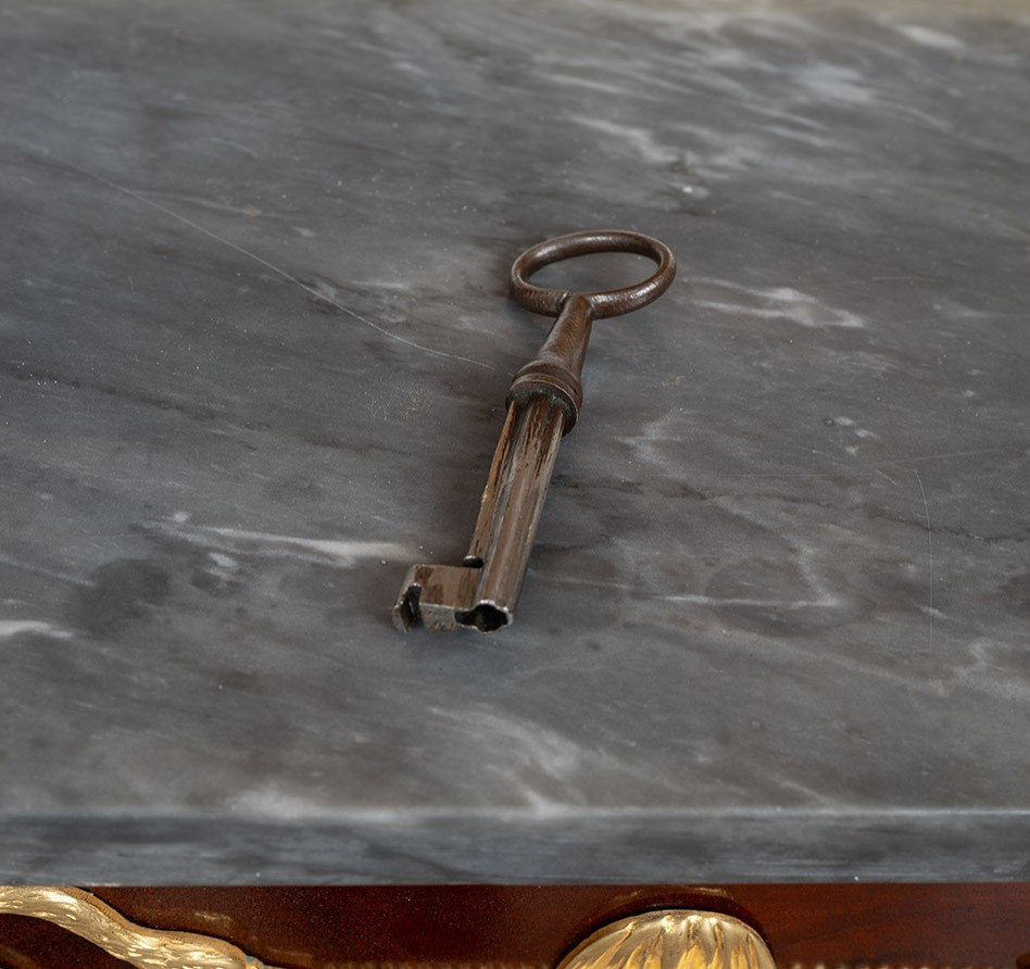 Commode ancienne empire français, début du XIXe siècle.-photo-4