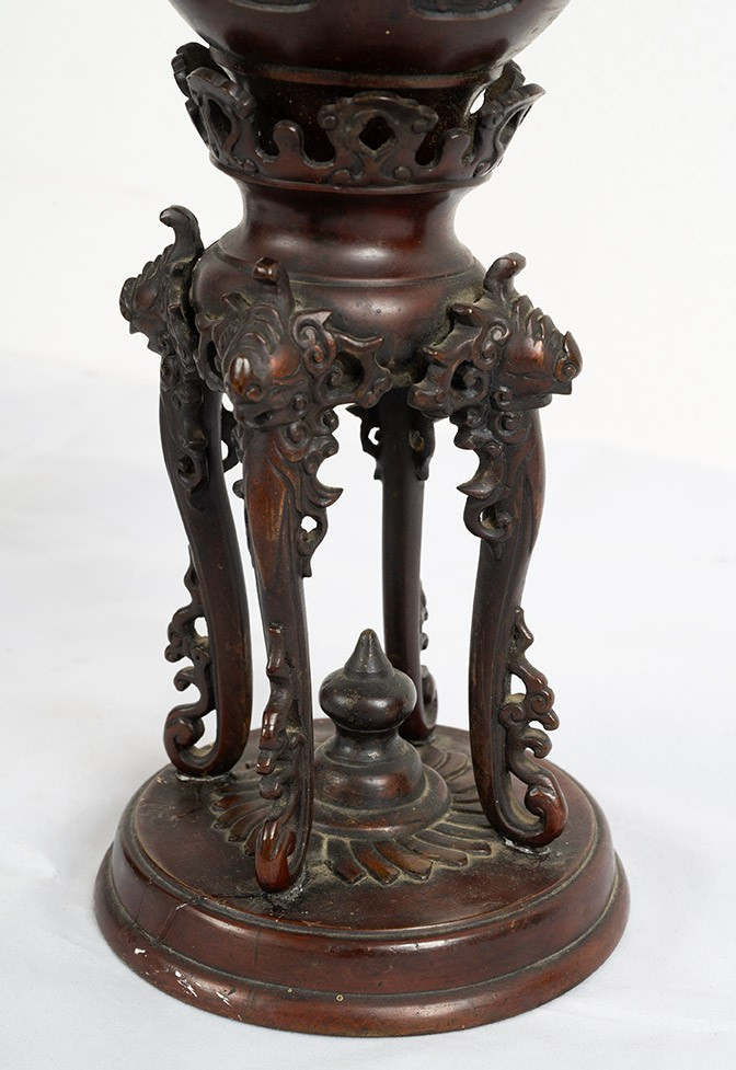 Paire de vases chinois en bronze patiné. Fin du XIXe siècle.-photo-3