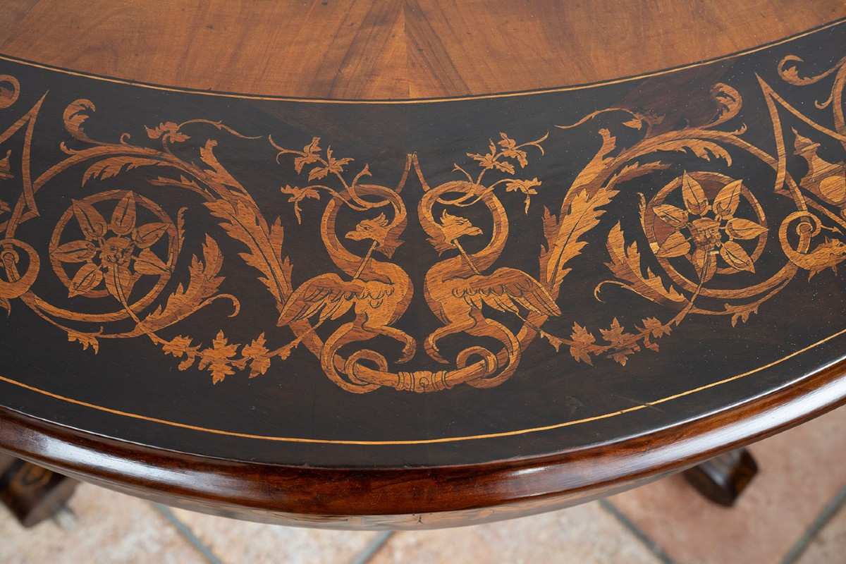 Table basse ancienne de Nice (France), XIXe siècle.-photo-2