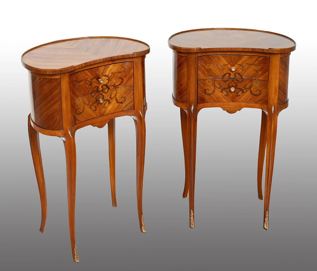 Paire de tables de chevet françaises anciennes, XXe siècle.