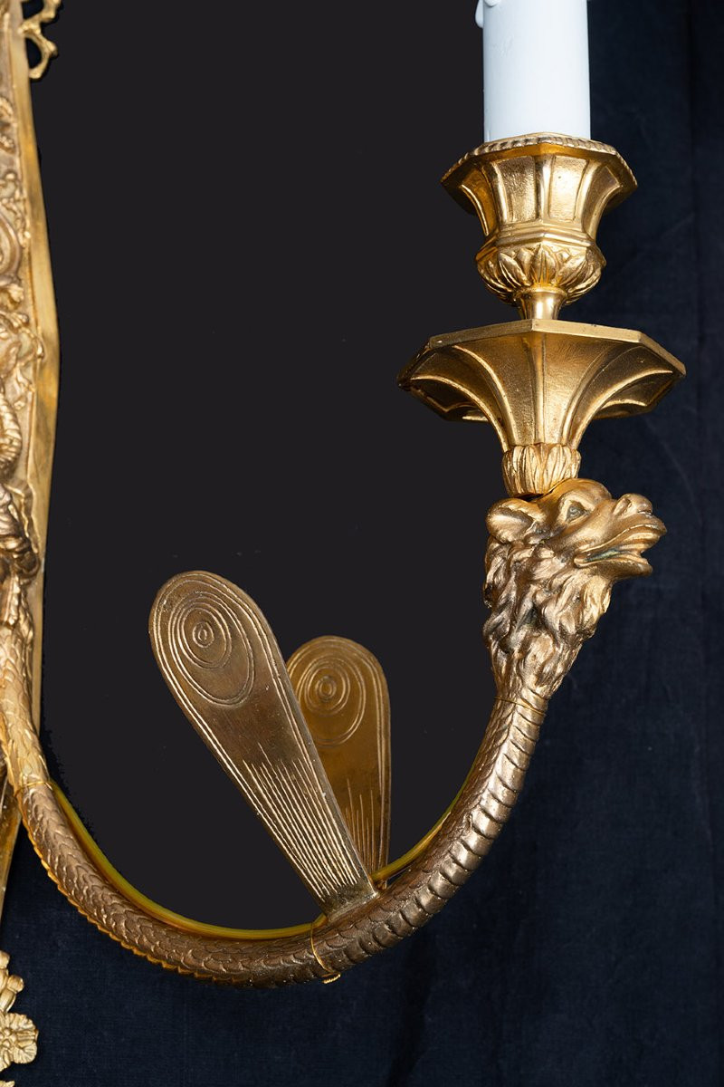 Groupe de quatre appliques en bronze doré de style Napoléon III. France, XIXe siècle.-photo-4