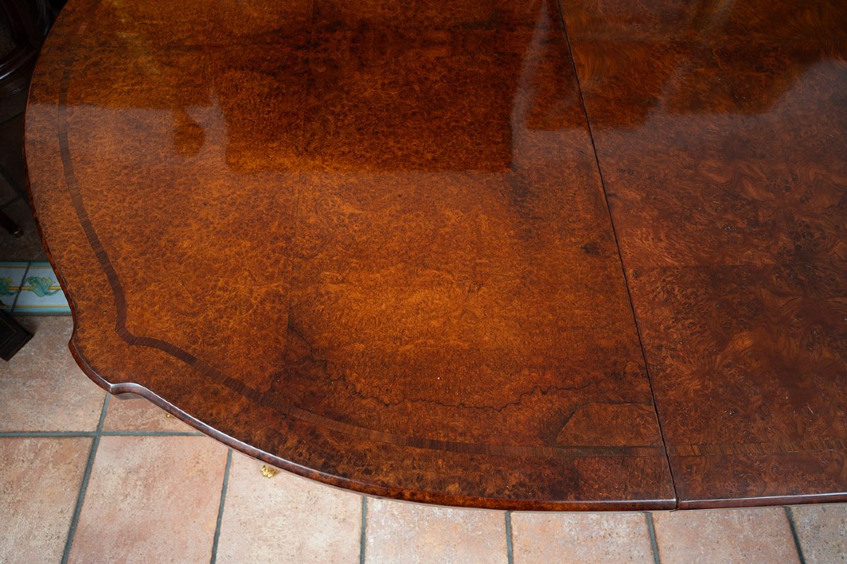 Table ancienne avec six chaises, France, XIXe siècle.-photo-1