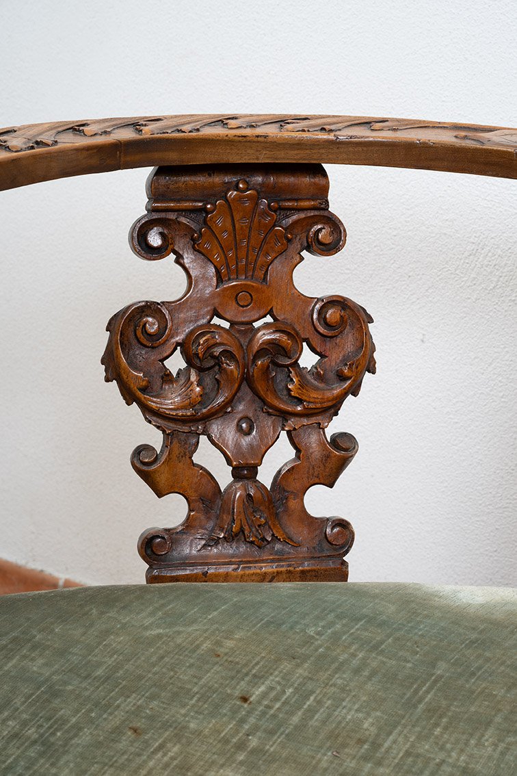 Neo-renaissance Tete-a-tete Sofa In Finely Carved Walnut, 19th Century-photo-1