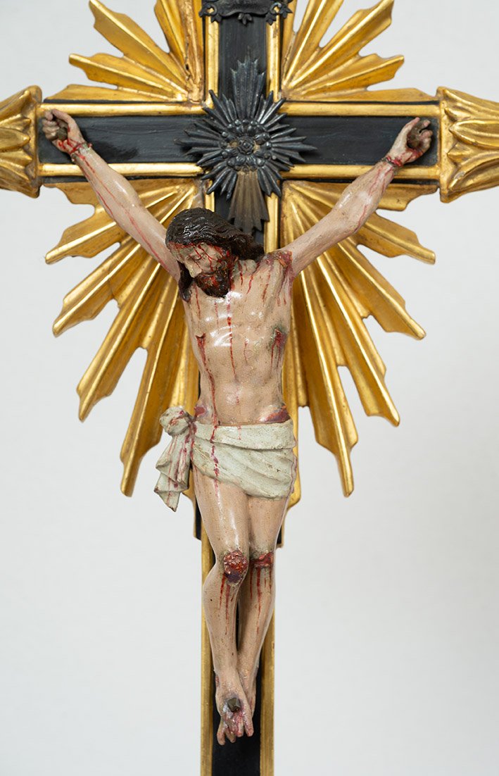 Crucifix ancienne en bois Naples, XVIIIe siècle.-photo-2