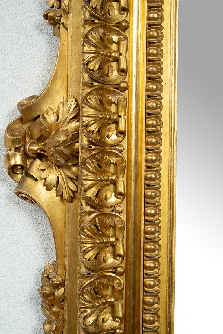 An Antique Roman Mirror Made Of Gilded, Carved Wood Dating From The Early 19th Century.-photo-3