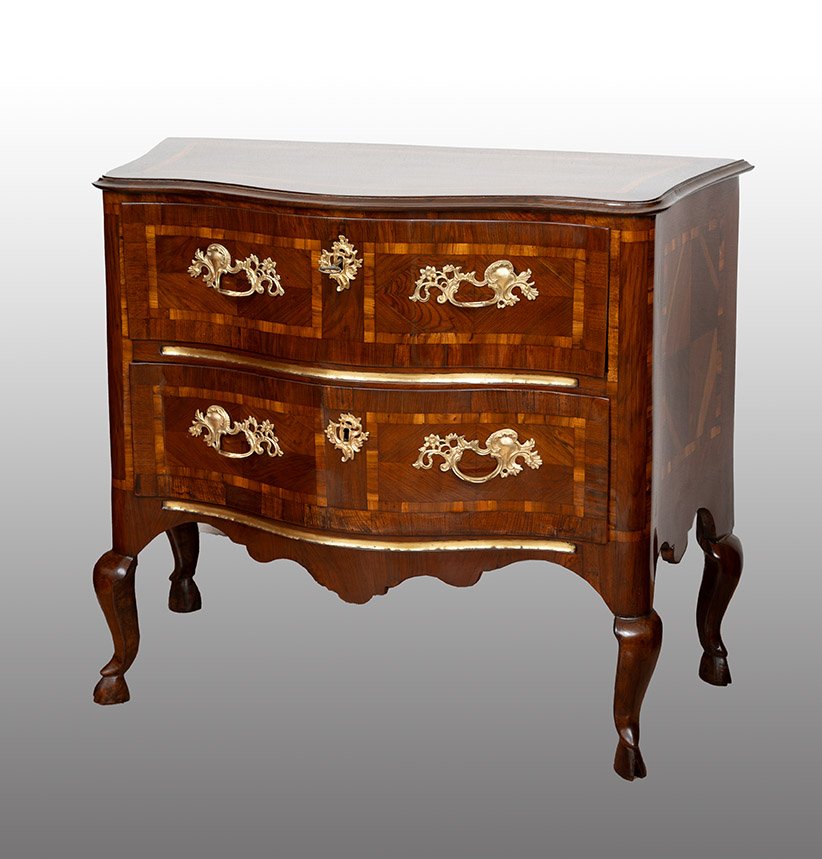 Antique Sicilian Louis XIV Chest Of Drawers, 18th Century