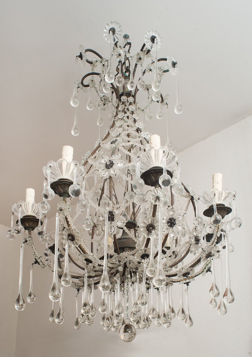 Antique Neapolitan Chandelier In Pewter And Crystal From The Twentieth Century.