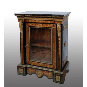 Vitrine ancienne, époque Napoléon III. France, XIXe siècle.
