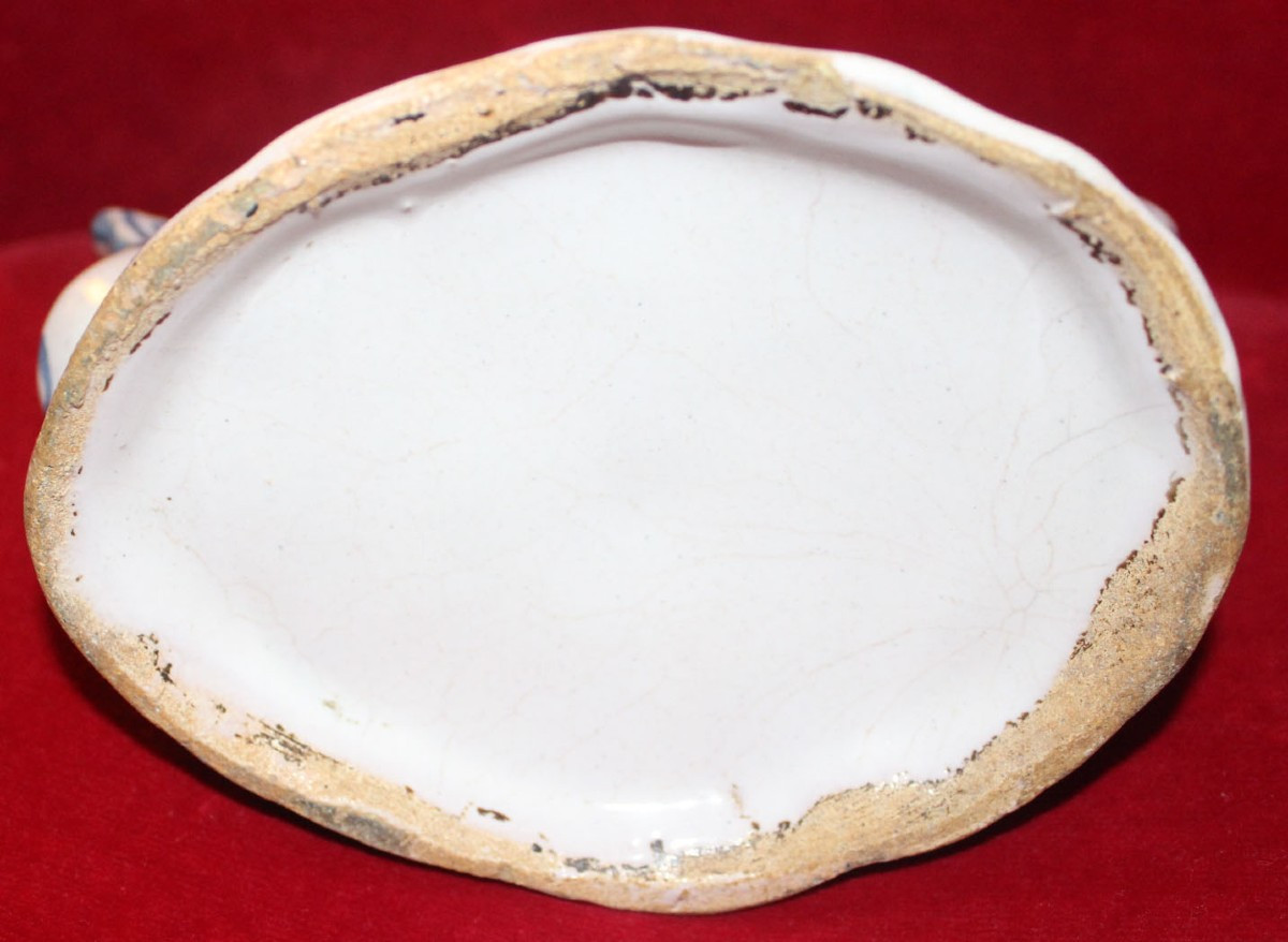 NEVERS XVIIIe siècle (AMPHITRITE sur un DAUPHIN)-photo-1