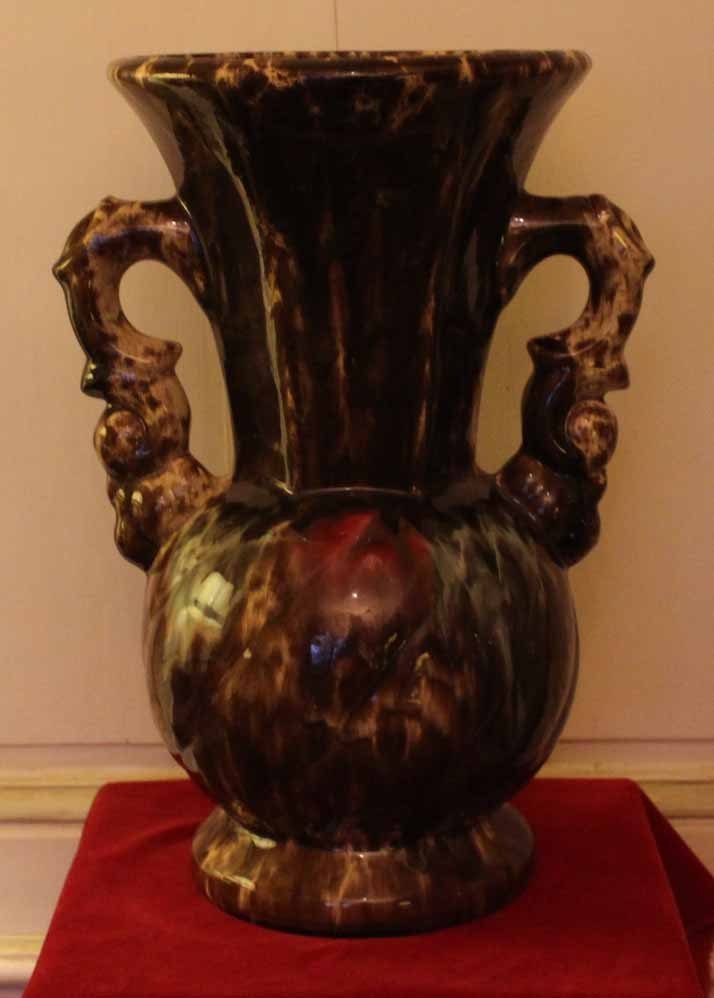 Large Melee Earth Vase