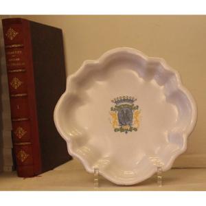 MOUSTIERS 18ème (Armoirie CABOT de la FARE)