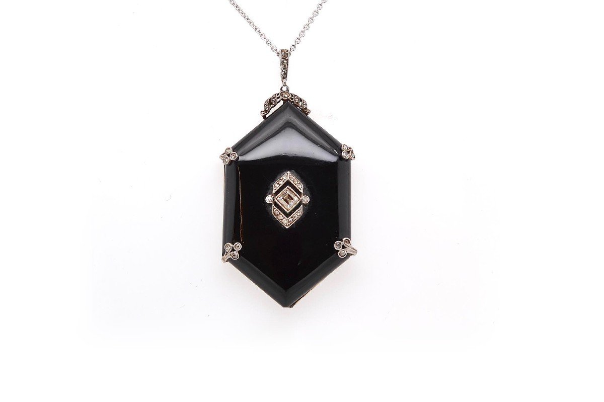 1920 Onyx And Diamond Pendant Necklace