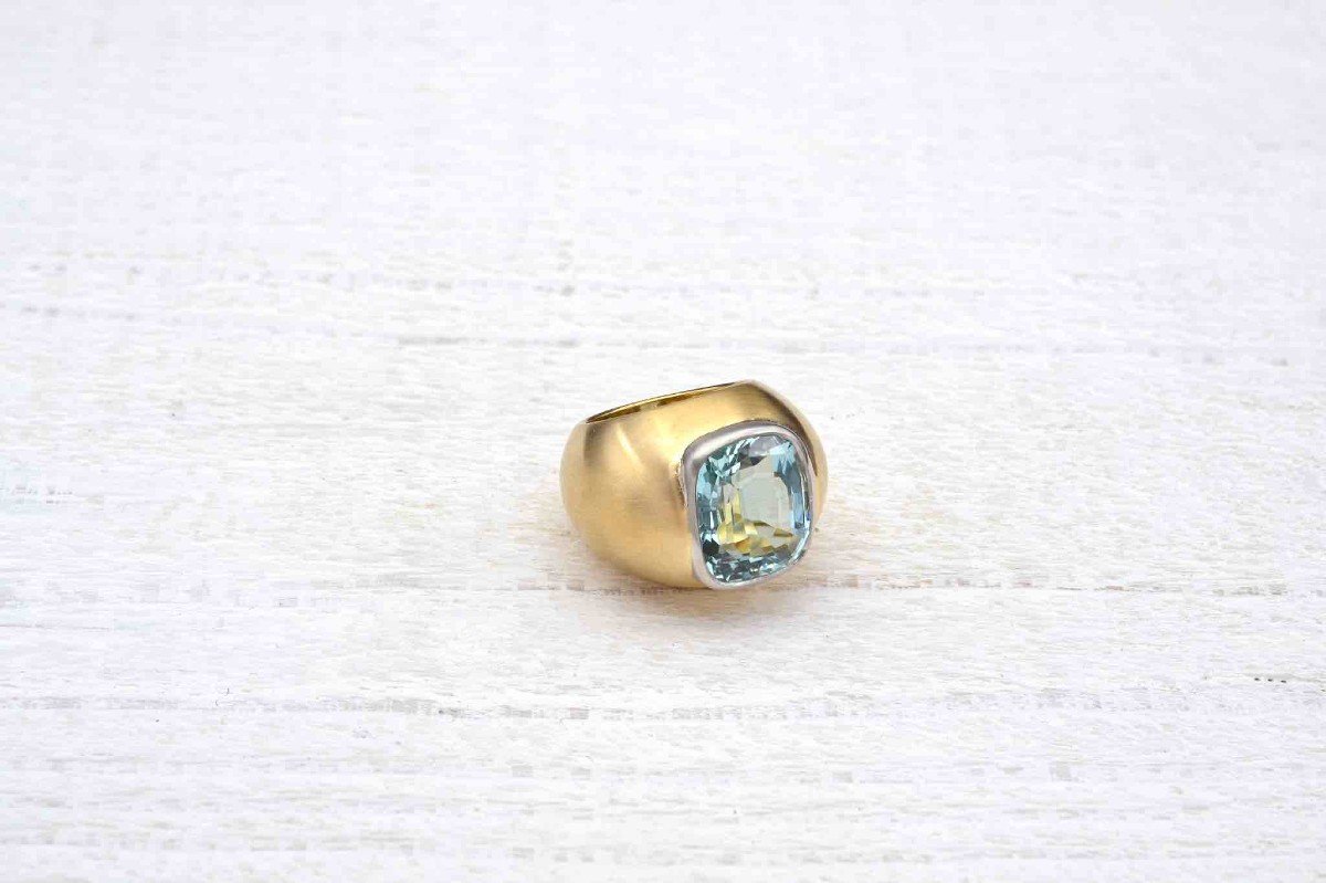 Aquamarine Dome Ring In Yellow Gold And Platinum-photo-2
