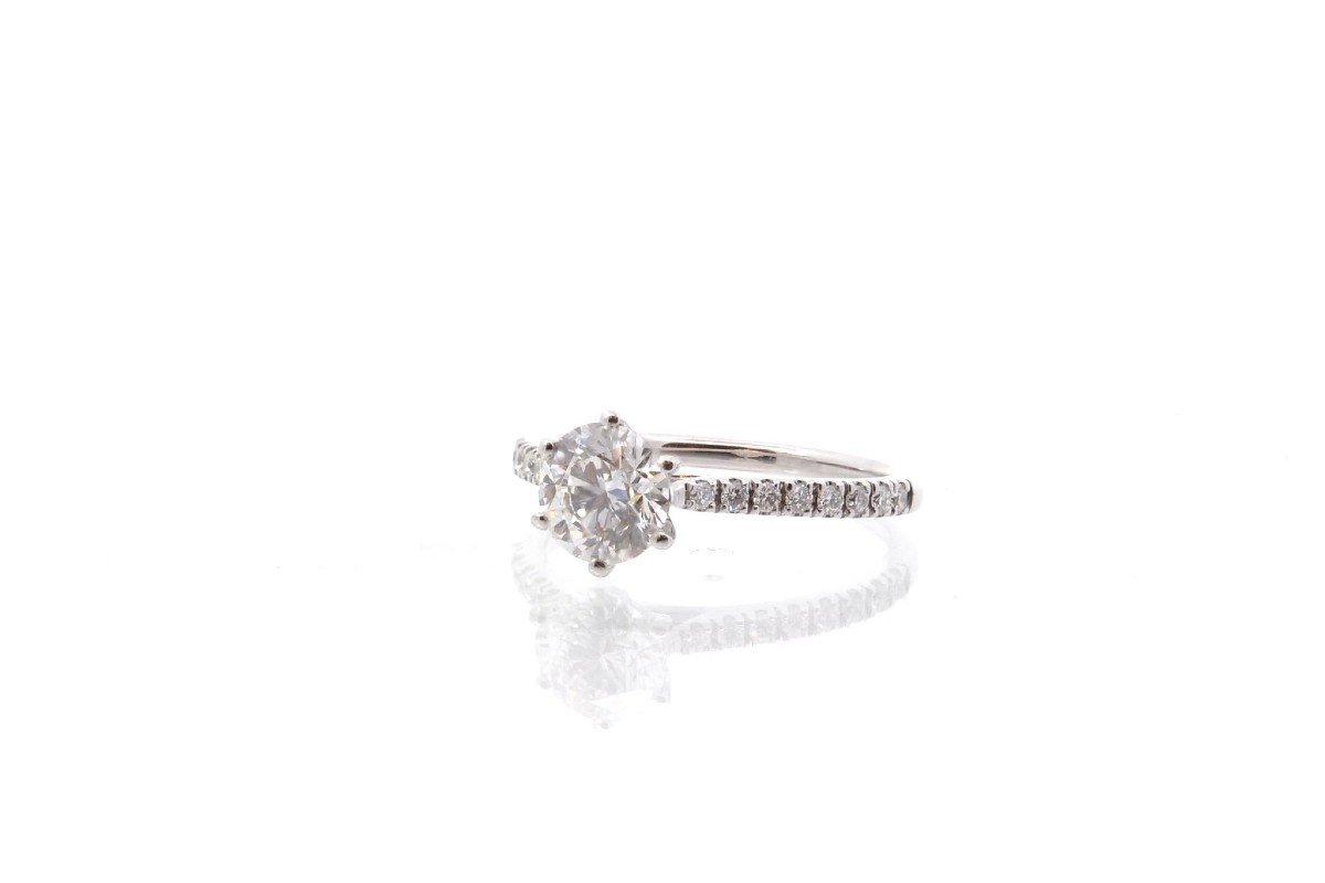 1.16 Cts I/si2 Diamond Ring In 18k Gold