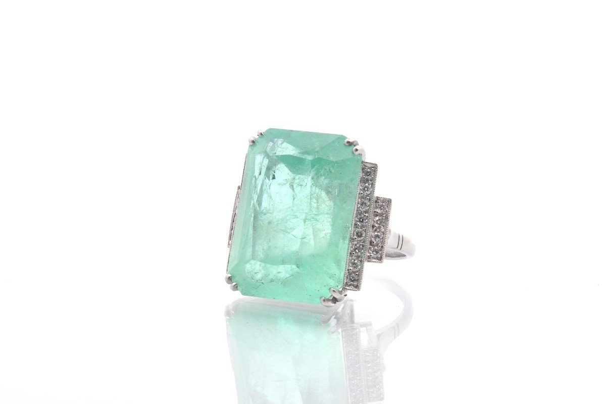 Emerald Ring Of 34.43 Cts And Diamonds In Platinum-photo-4