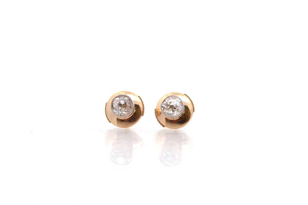 18k Gold And Diamond Stud Earrings-photo-2