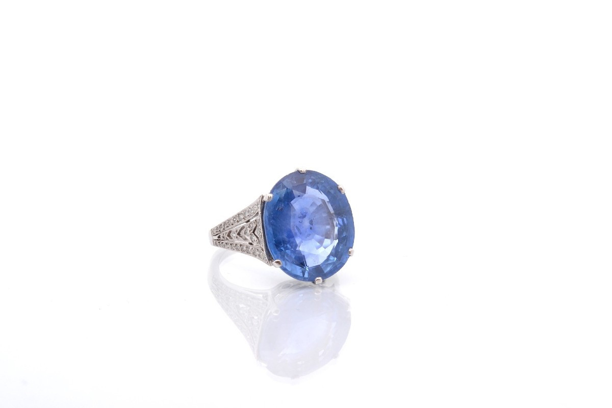 18.49 Carat Ceylon Sapphire Ring In Platinum-photo-3