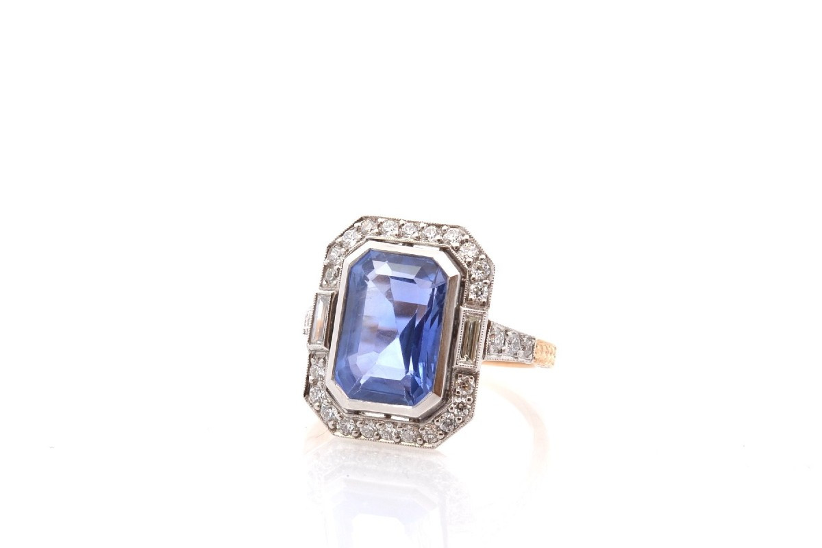 Bague Saphir De 6,45cts Et Diamants