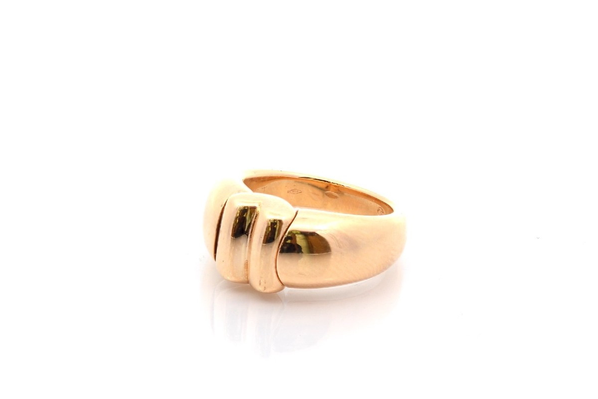 Chaumet Heart Ring In 18k Gold