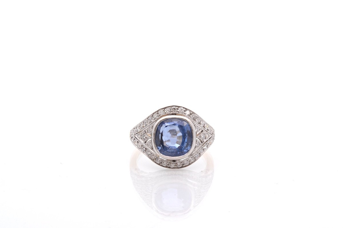 Bague Saphir De 5,65cts Et Diamants-photo-2