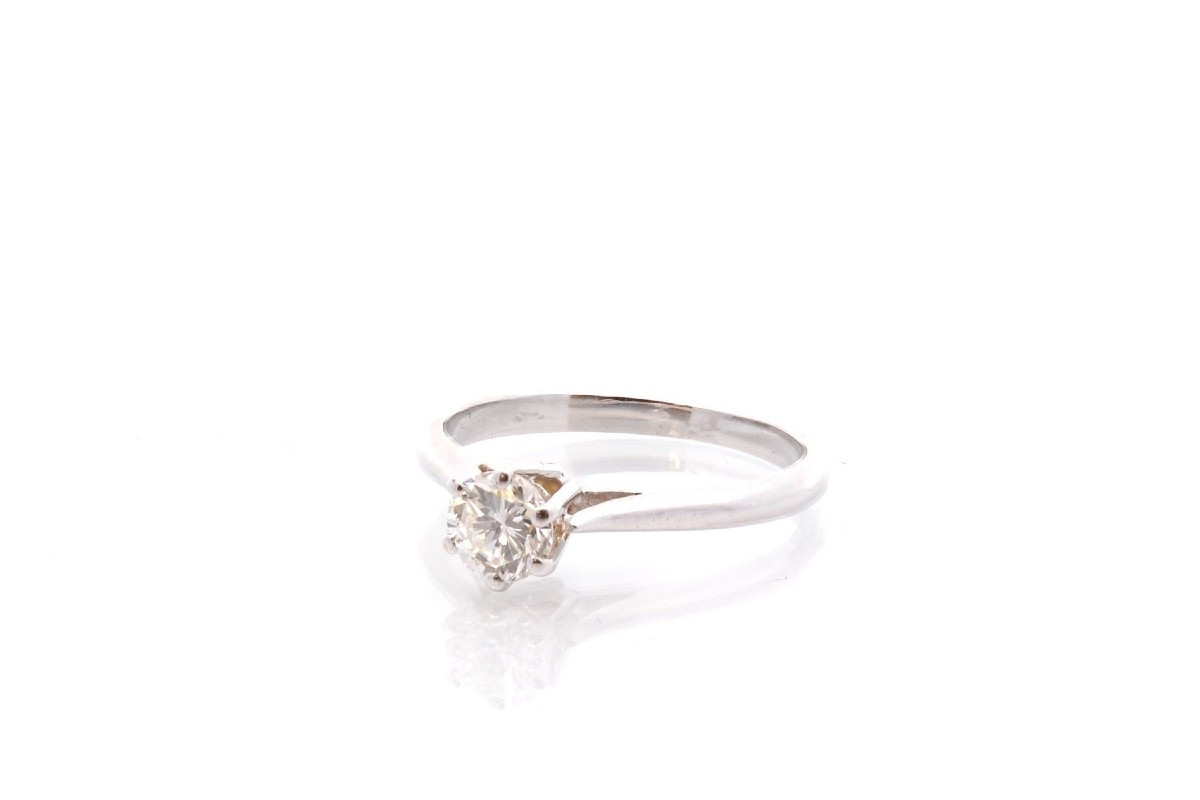 Bague solitaire diamant en or 18k