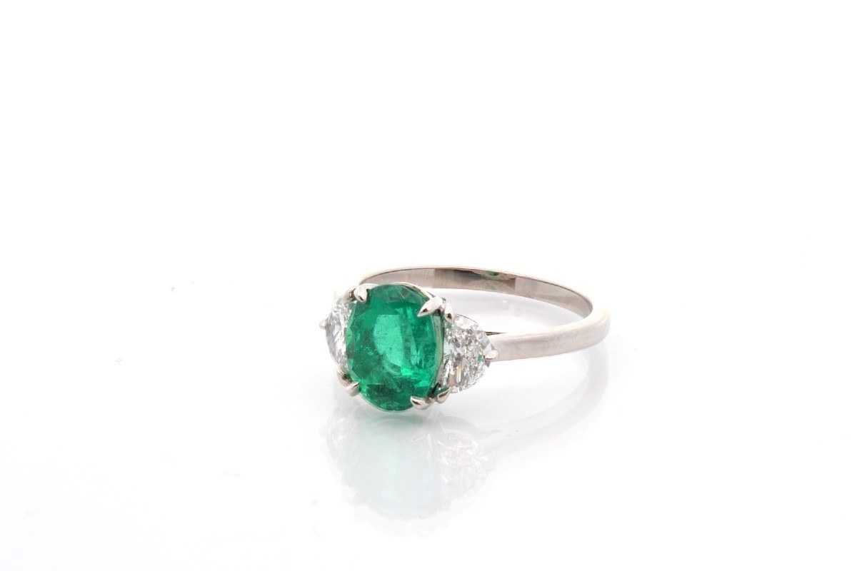 Bague émeraude de 1,96cts et diamants