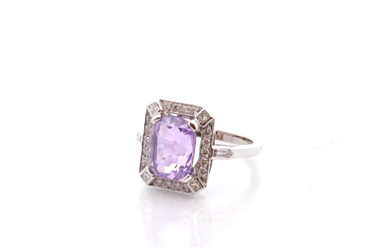 Bague art déco saphir violet et diamants