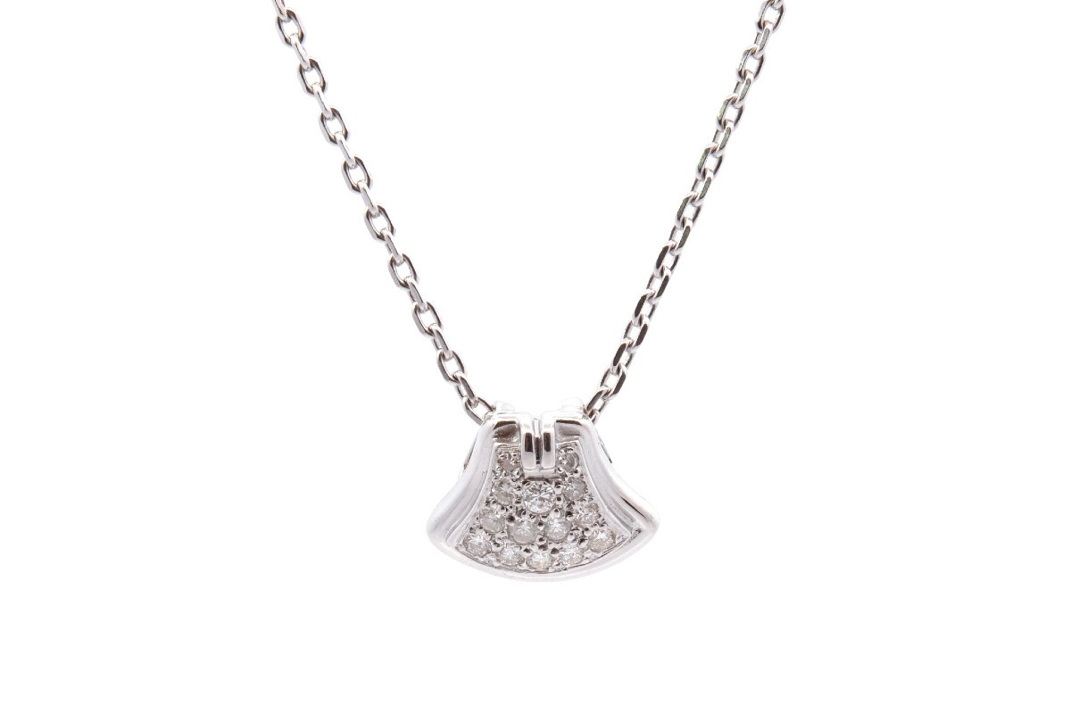 18k Gold Diamond Pendant Necklace-photo-2