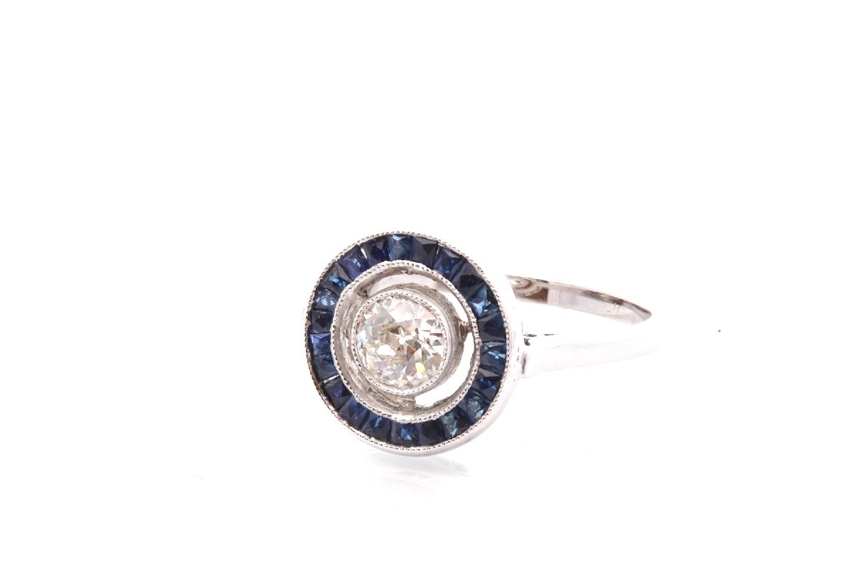 Art Deco Diamond And Sapphire Ring