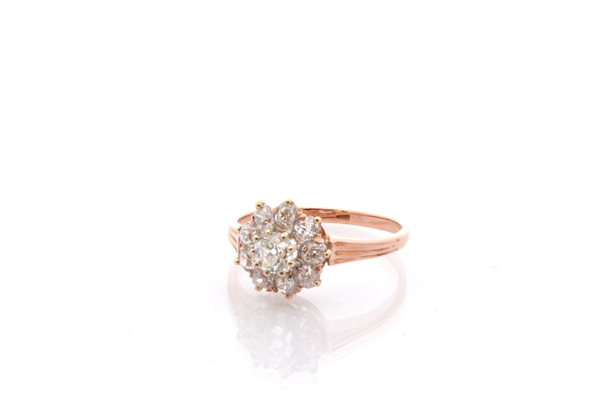 Antique Diamond Ring In 18k Gold